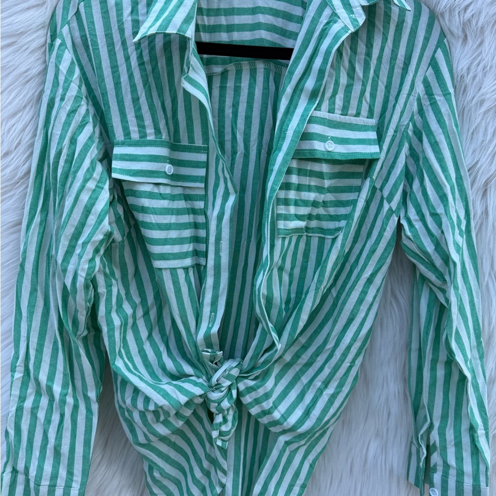 Never worn Green Striped Women's Top - Picture 2 of 4
